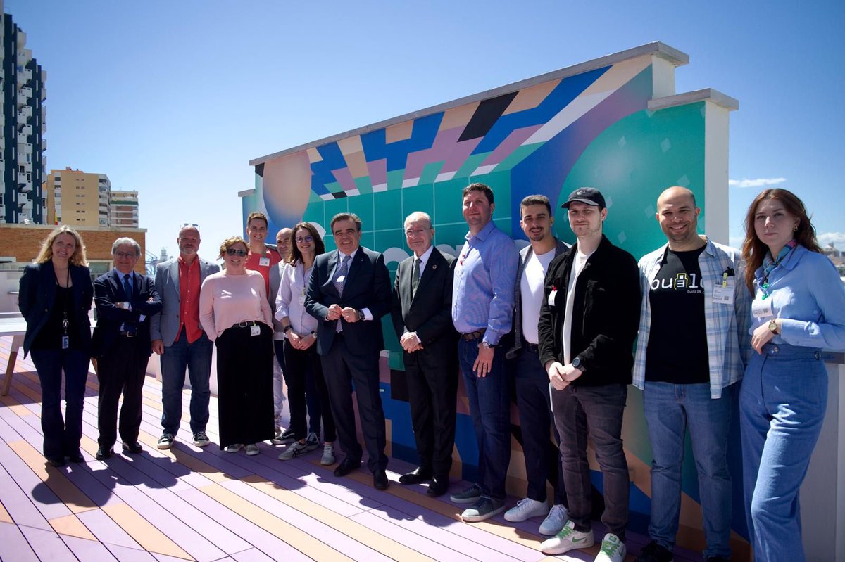 It was great having yesterday 9 of our Growth Academy program founders meet at #GSEC Malaga with @MargSchinas, @EU_Commission Vice-President and @ExteriorJunta representatives, to discuss about the future of cybersecurity, current challenges and AI-powered solutions in the space.