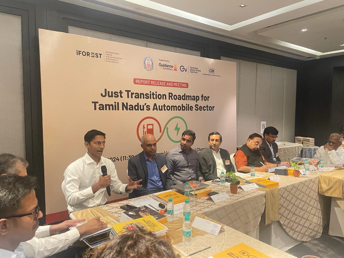 🚗Speaking at '#JustTransition Roadmap for #TamilNadu's #Autombile Sector', Mr. Sriram Viji, Chairman, Southern Region, @ACMAIndia & MD, Brakes India Pvt. Ltd. said 'The government is looking at value localisation -- a key consideration for #EV production'.