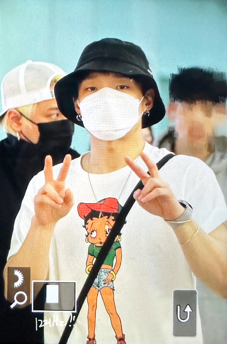 240404 ICN 브이✌🏻 공연 하띵! #BOBBY #바비 #김지원 #バビ #iKON #아이콘