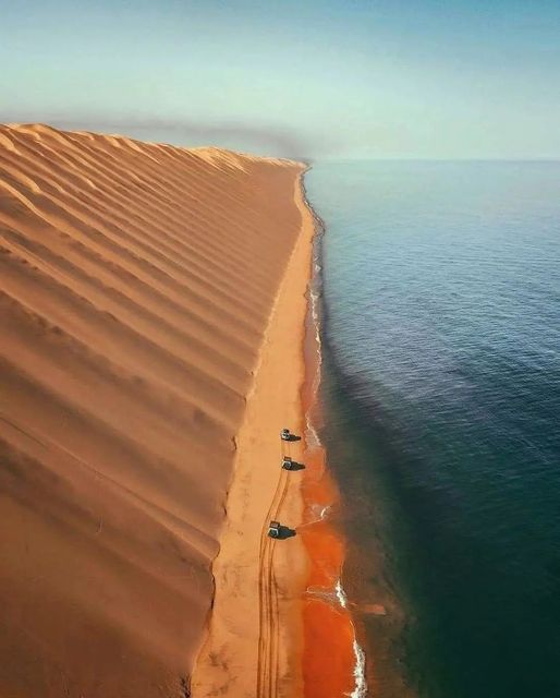 Namibia 🇳🇦, where the Namib Desert meets the Atlantic Ocean. Your comments on this ...