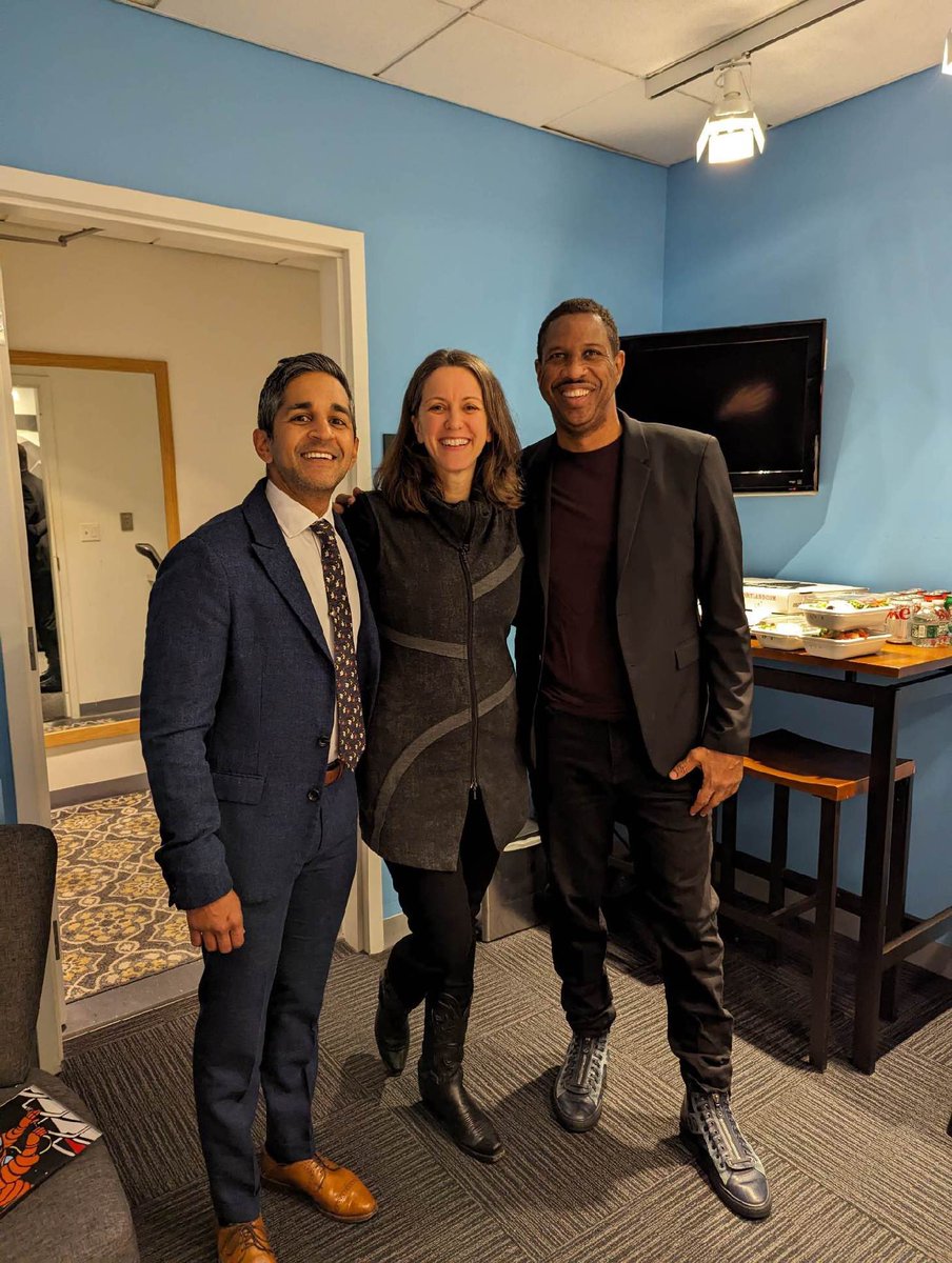 Was a great night at the @novapbs 50th birthday party here in Boston. We managed to snag this photo in the green room before going on stage. Incredibly fun to meet and share the stage with @AlokPatelMD @HakeemOluseyi @milesobrien and more! #sciencecommunicators