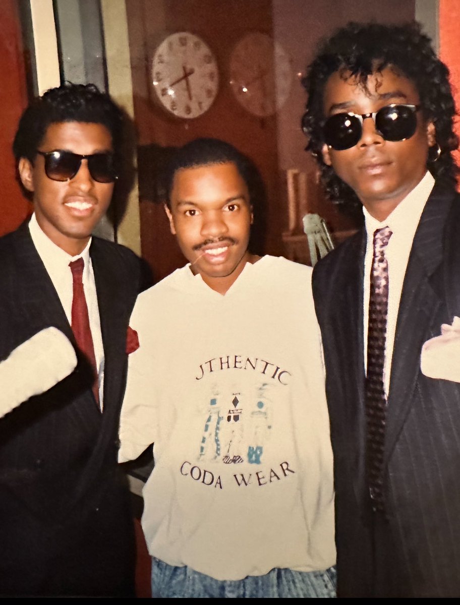 Throwback Thursday 
Before he was a superstar, solo artist, producer, writer, and composer, Babyface was a member of a group called The Deele.

#throwbackthursday #babyface #thedeele #kmjq-fm #majic102jamz #houstontx