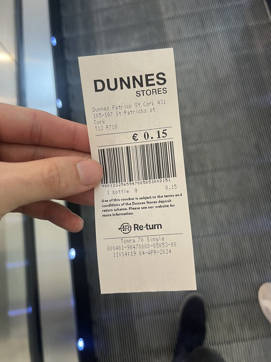 First time using the #depositreturnscheme, so instead of putting the bottle into my recycling bin at home, I now put it in a bin at the shop and it creates even more paper waste?
#thinkofthetrees #ireland