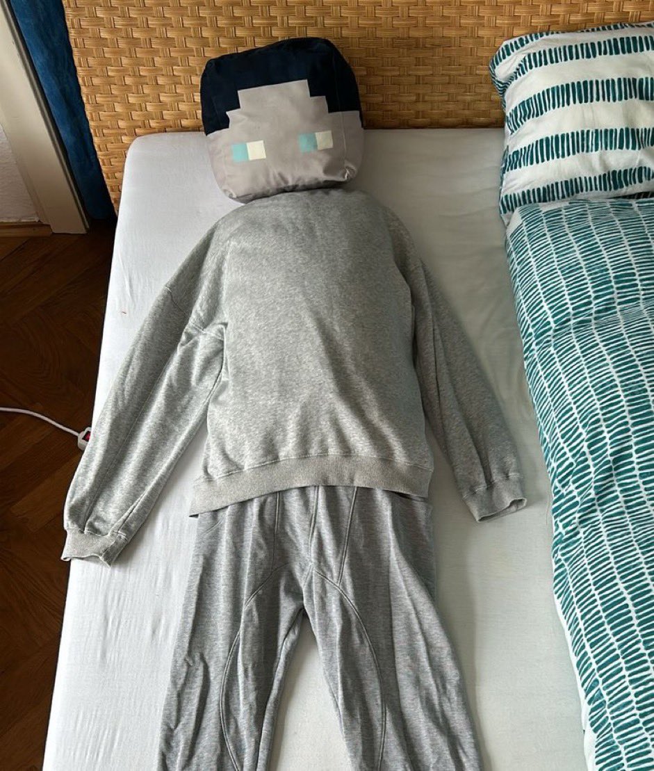 ich werd gleich ghgwaltig spaß mit meiner neuen sex puppe haben