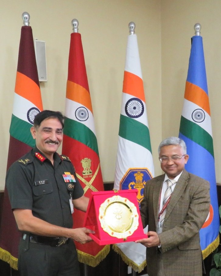 Amb Abhay Thakur, Ambassador (Designate) to the Republic of Union of Myanmar interacted with Lt Gen DS Rana, Director General Defence Intelligence Agency #DIA of #HQIDS. Discussions held on regional security concerns, areas of mutual interests & measures to strengthen…