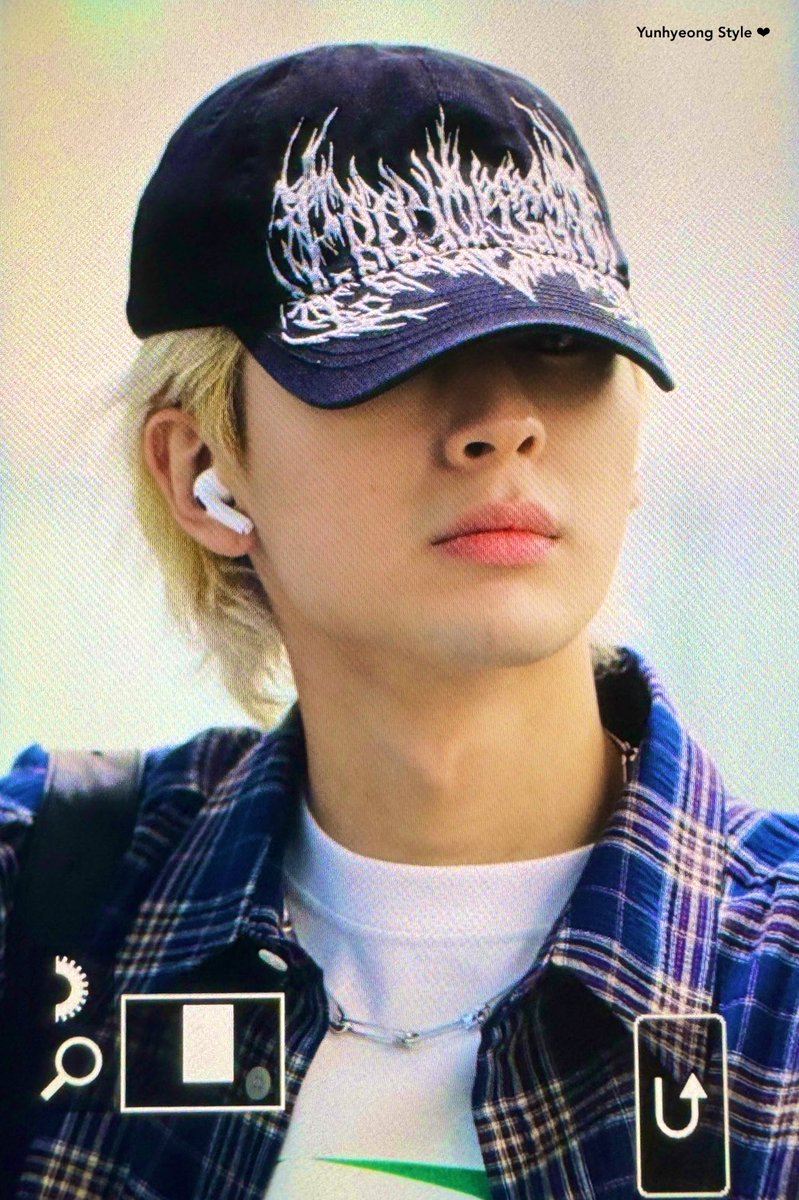 YH_ppp's tweet photo. 240404 ICN 
#iKON #아이콘 #윤형 #송윤형 #SONG #Yunhyeong #ユニョン https://t.co/VDlpABkI7H