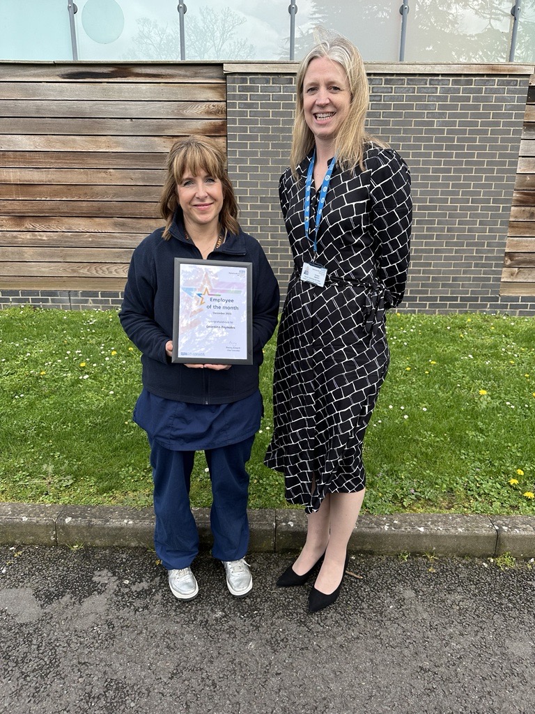 (1/2)Congratulations to Georgina Reynolds who was recently presented our Employee of the Month Award 🎉 George was nominated by a colleague for her exceptional standards of care and for assisting with the delivery of a baby outside the hospital. #ProudToBePHU