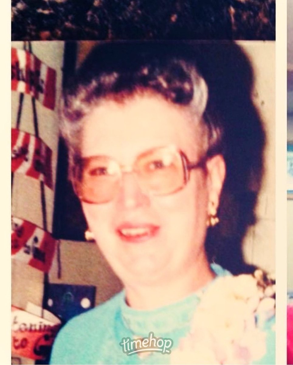 mamascrubz's tweet photo. Happy Heavenly Birthday Mom. You would have absolutely loved your son-in-law and grandkids. I can’t wait for you to meet them when we all get there. We love and miss you so much.
#mombychoice❤️
#heavenlybirthday https://t.co/UDZUR0LxWn