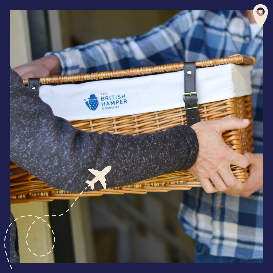 Our hampers have passports! ✈️ With delivery to over 50 countries, gift a loved one the taste of artisan British treats wherever they are! #britishhamper #hamper #internationaldelivery