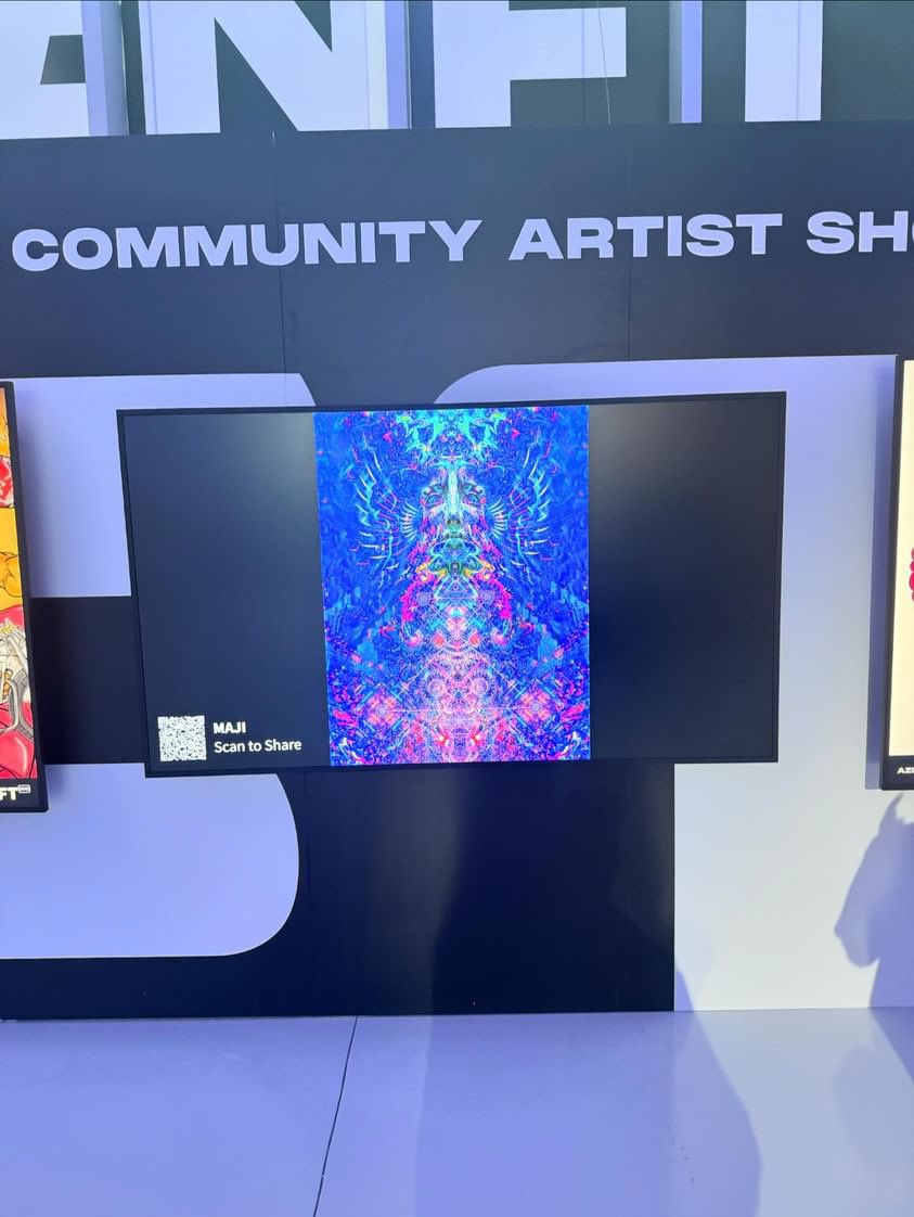 Μ Λ J I tweet media