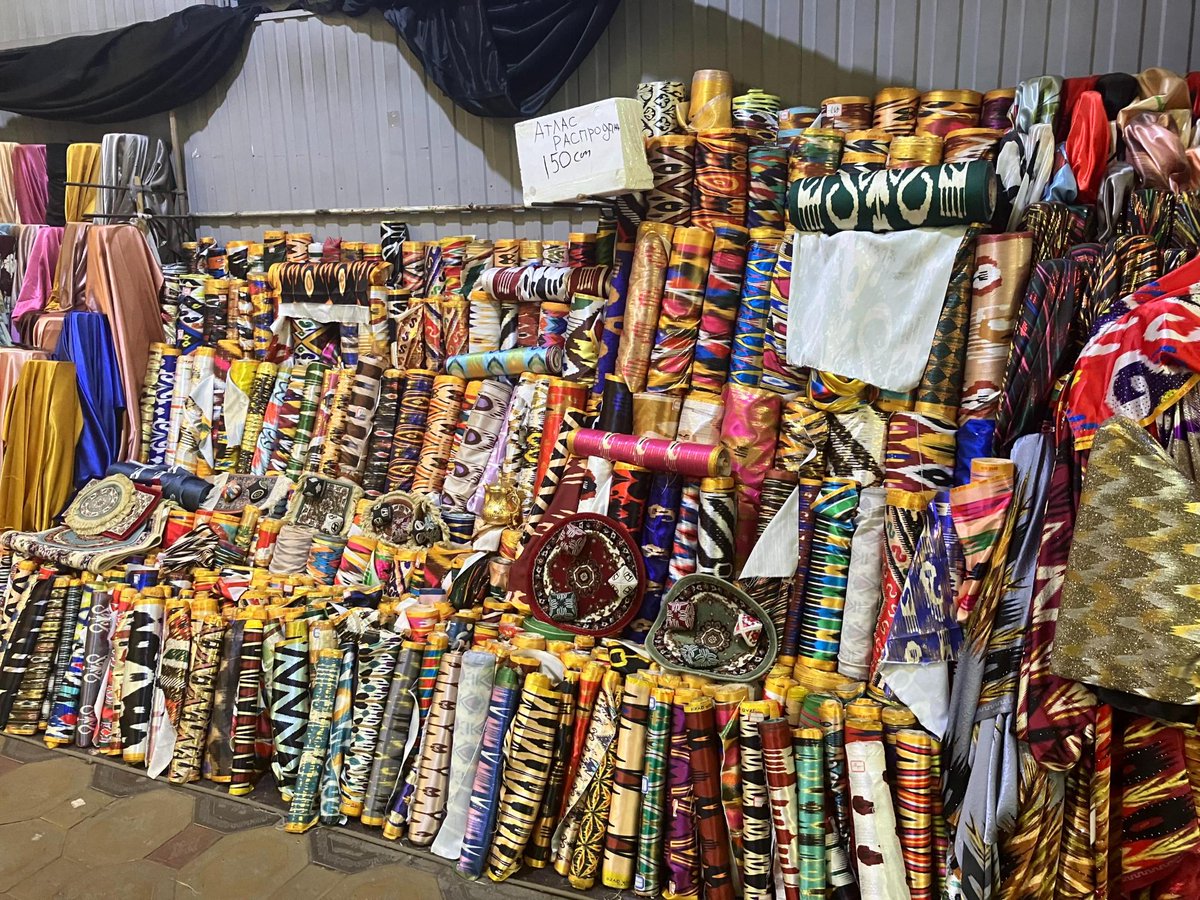 What are the working conditions of #XUAR #Uyghurs living in #Kyrgyzstan? And why do some of them consider going 🔙 to #China despite the high risk of being incarcerated upon return? <a href="/rune_s_r/">Rune Steenberg</a> explains their situation in the blog post: remote-xuar.com/post/remote-et… #Fieldtrip