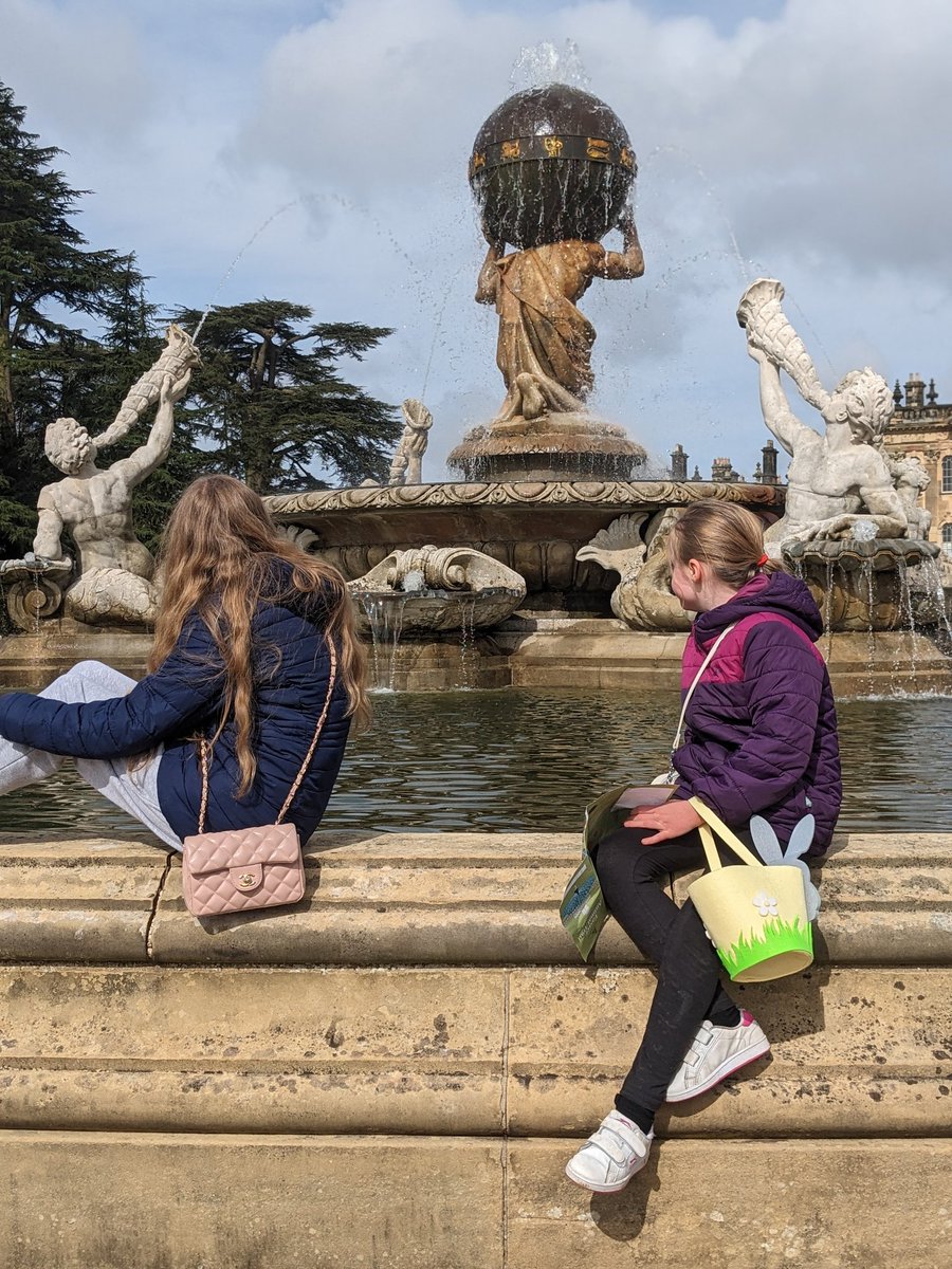 @currys We went to my parents caravan and had an Easter Egg hunt, then we went to Castle Howard. We had an Easter letter hunt there, with a chocolate surprise at the end! 😍The weather was lovely too! #CurrysEaster