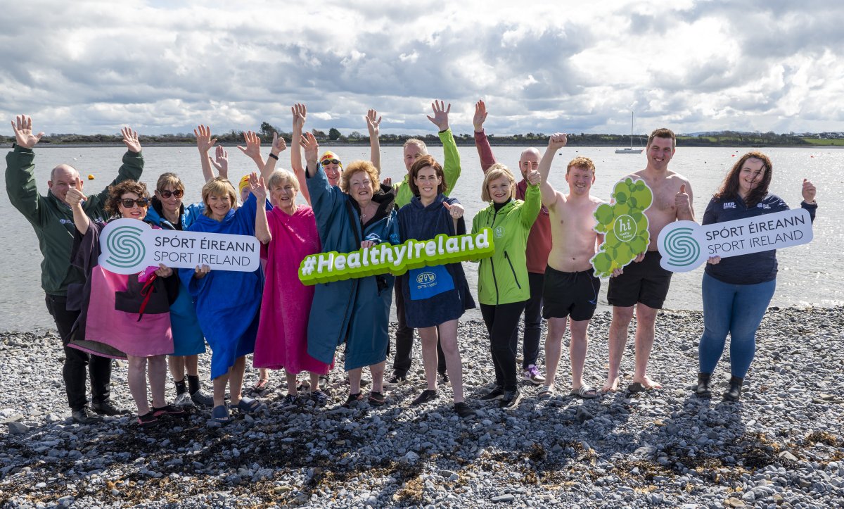 Outdoor swimming has numerous benefits for our physical and mental health. @HealthyIreland funding of €500,000 announced today by @1Hildegarde will help improve the accessibility of outdoor swimming spots around the country. @sportireland gov.ie/en/press-relea…