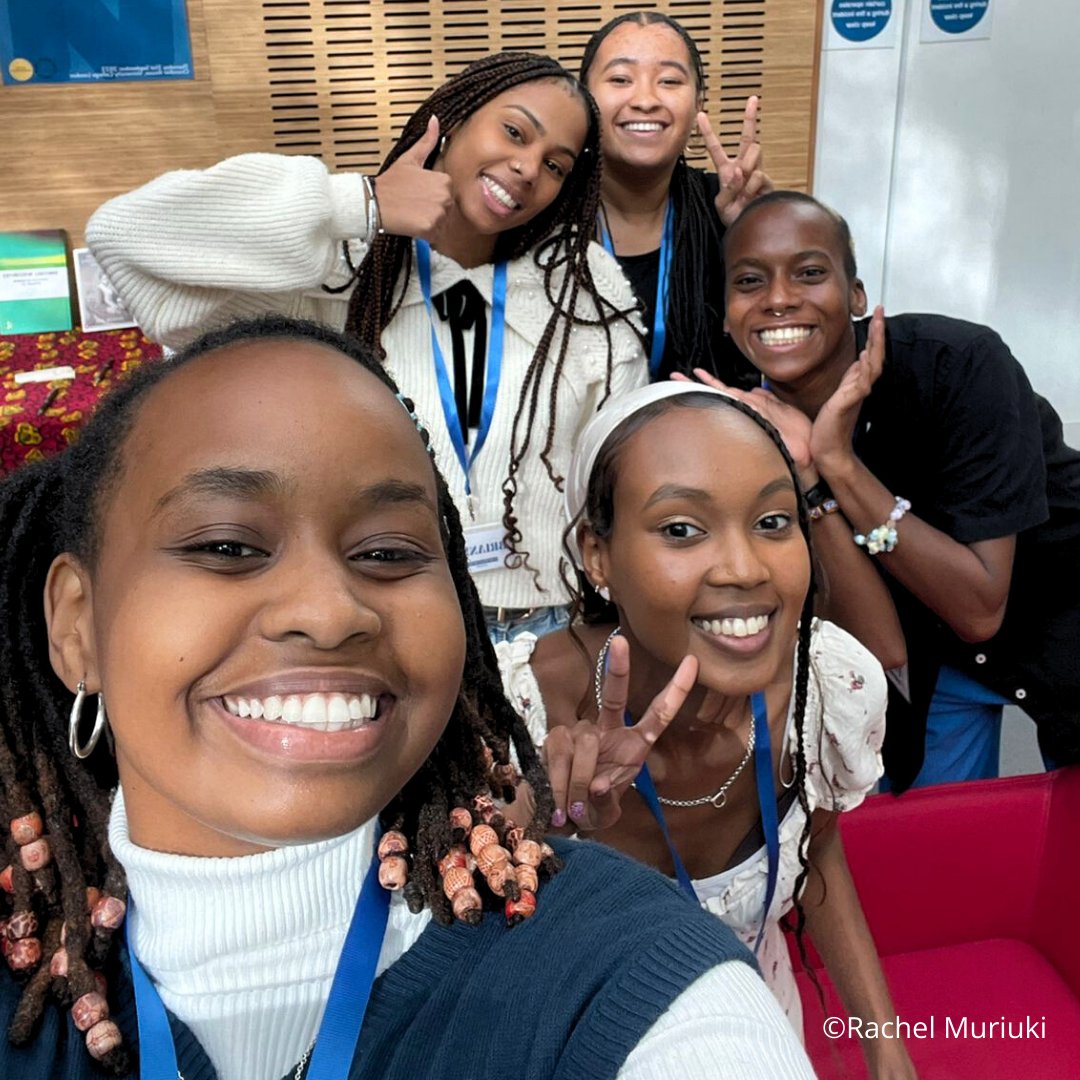 Royal Geographical Society (with IBG) (@rgs_ibg) on Twitter photo 🚨Applications are open for the 2024 <a href="/fwr_internship/">Fi Wi Road Internship</a>
An exciting opportunity for Black and mixed-Black heritage students looking to build:
👥networks
🗣️voice
🫱🏿🫲🏾experience
within the geographical discipline.
Follow the🧵to read what previous interns think of the experience. 🚨Applications are open for the 2024 <a href="/fwr_internship/">Fi Wi Road Internship</a>
An exciting opportunity for Black and mixed-Black heritage students looking to build:
👥networks
🗣️voice
🫱🏿🫲🏾experience
within the geographical discipline.
Follow the🧵to read what previous interns think of the experience.