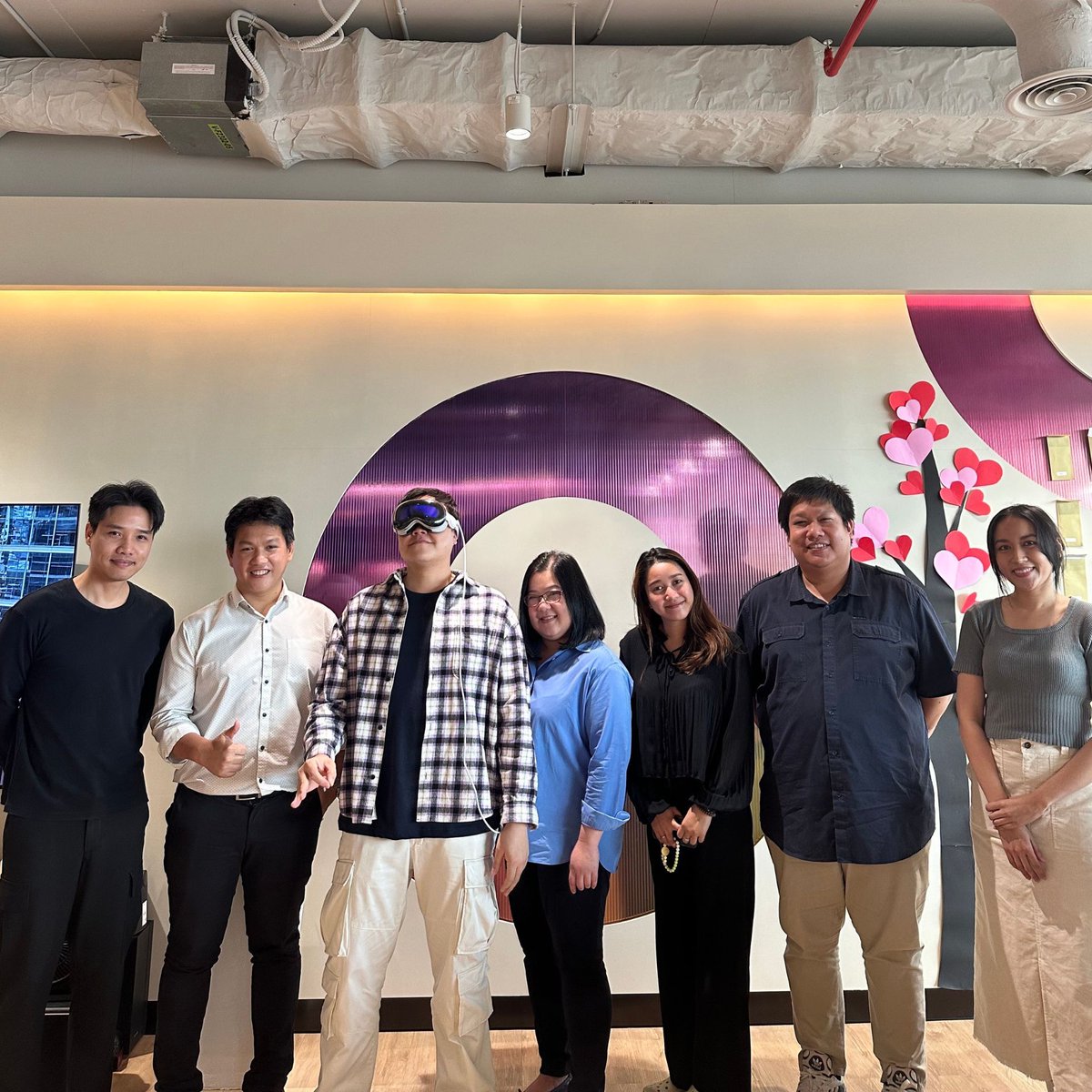 Thank you to everyone who visited our office to experience the #Apple Vision Pro. 🌟

We were glad you had such an amazing immersive experience with this new gadget. 🚀

Stay tuned for more fun activities from us to come! 💜

#applevisionpro #visionpro #augmentedreality #ar