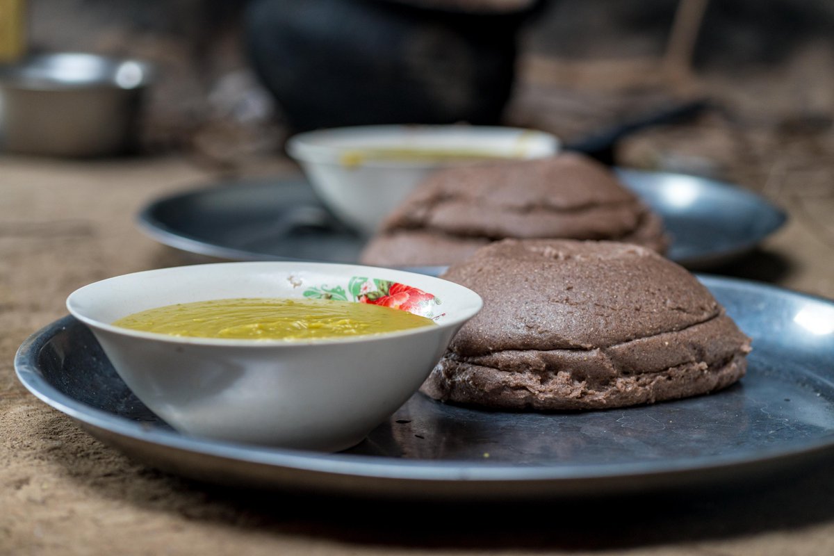 #DidYouKnow that the lean season falls between April and August in #SouthSudan? That's the period between household food stocks running out and the next harvest, and also the period when @WFP supports more people across the country.