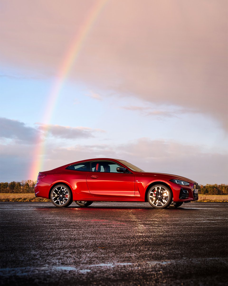 Encuentra la felicidad al final del arcoíris. 🌈 Nuevo BMW Serie 4 Coupé. #BMW #THENEW4 #THE4 #BMWSerie4