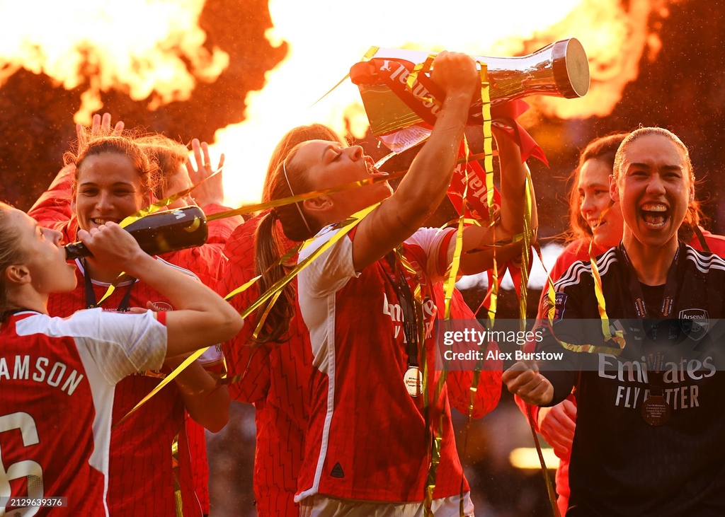 Some of the best images from our EMEA Sports photographers from last week. 📷: LUIS TATO/@AFPphoto + @photodavidson + @JamesChance5 + Alex Burstow/@ArsenalWFC #gettysport #bestpic #pictureoftheday #sportsphoto #sportsphotography. More 📷 here gettyimages.com/editorial-imag…