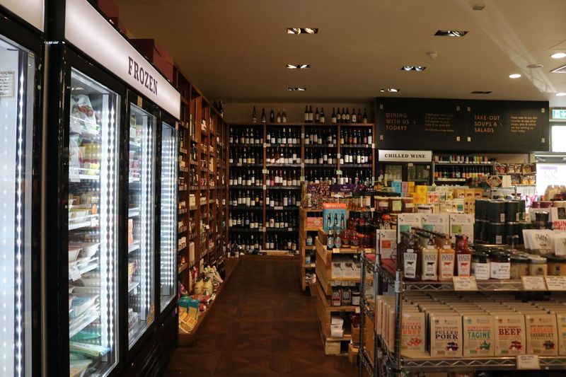 If you need to stock up ahead of the weekend, we’ve got everything you could possibly need 🍺 🍷 🍸 #Delifonseca #DelifonsecaDockside #Liverpool #NorthWest #FoodHall #Deli #DeliShop #LiverpoolFoodHall #SupportLocal #Merseyside #Foodie #LocalProduce #Beer #Wine