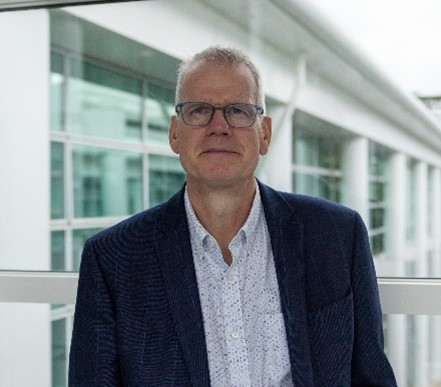 STFC_Matters's tweet photo. Welcome to our three newest members of STFC Council!

Dr Jana Kolar @kolarjana 
Lucy Edge
Professor Jan-Theodoor Janssen, FREng

Our Council members advise us and help us to make decisions on scientific, research and innovation matters. https://t.co/GF7Ujle0xJ