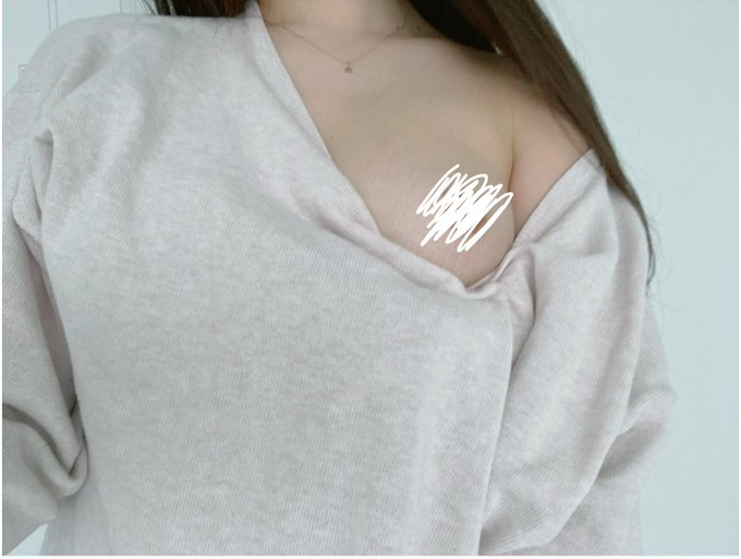 チラ見せしちゃう🩷Hentai😝 https://t.co/8SNPSoZ114