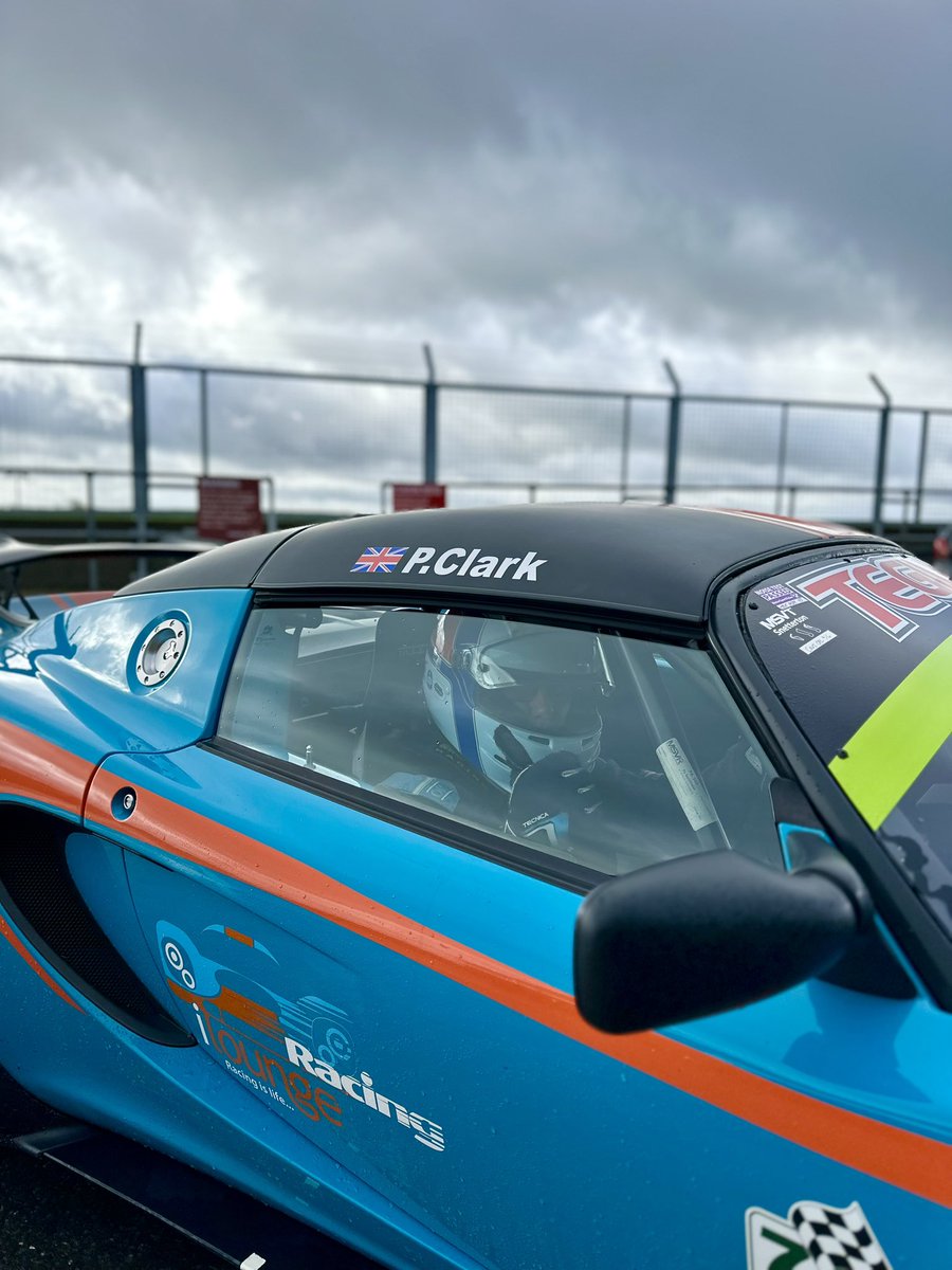 iLounge Racing tweet media