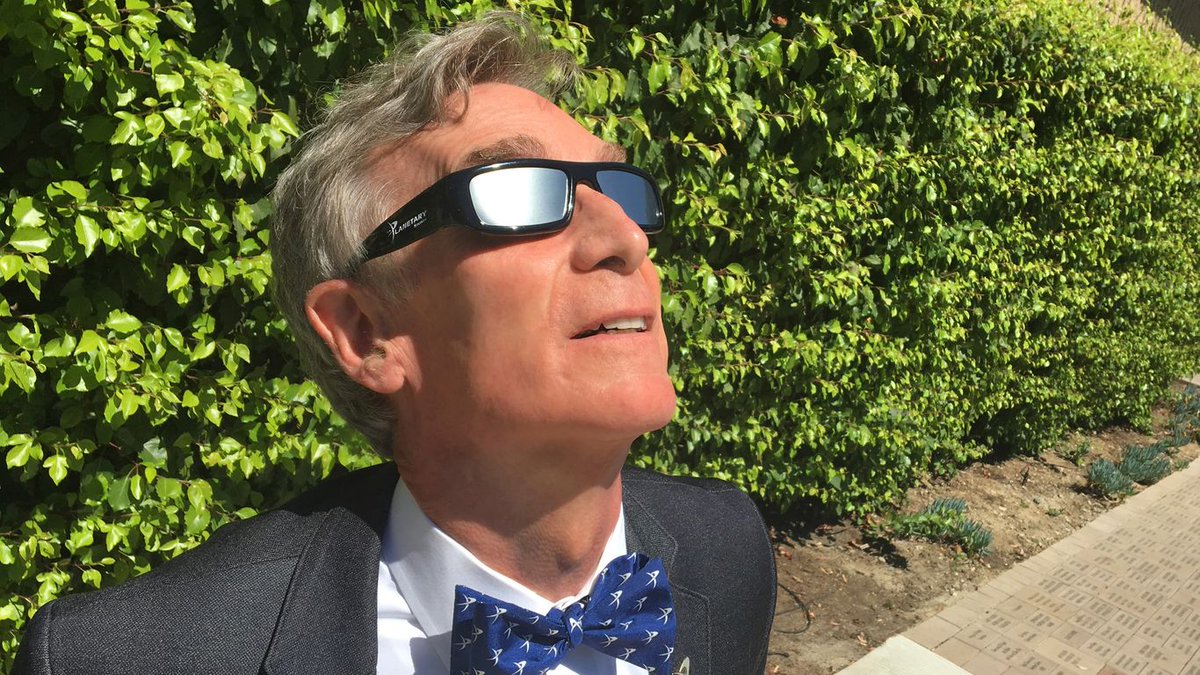 'Just try to be in the moment': Bill Nye's top tips for watching the total solar eclipse, Monday, April 8th: bit.ly/3xveQI5