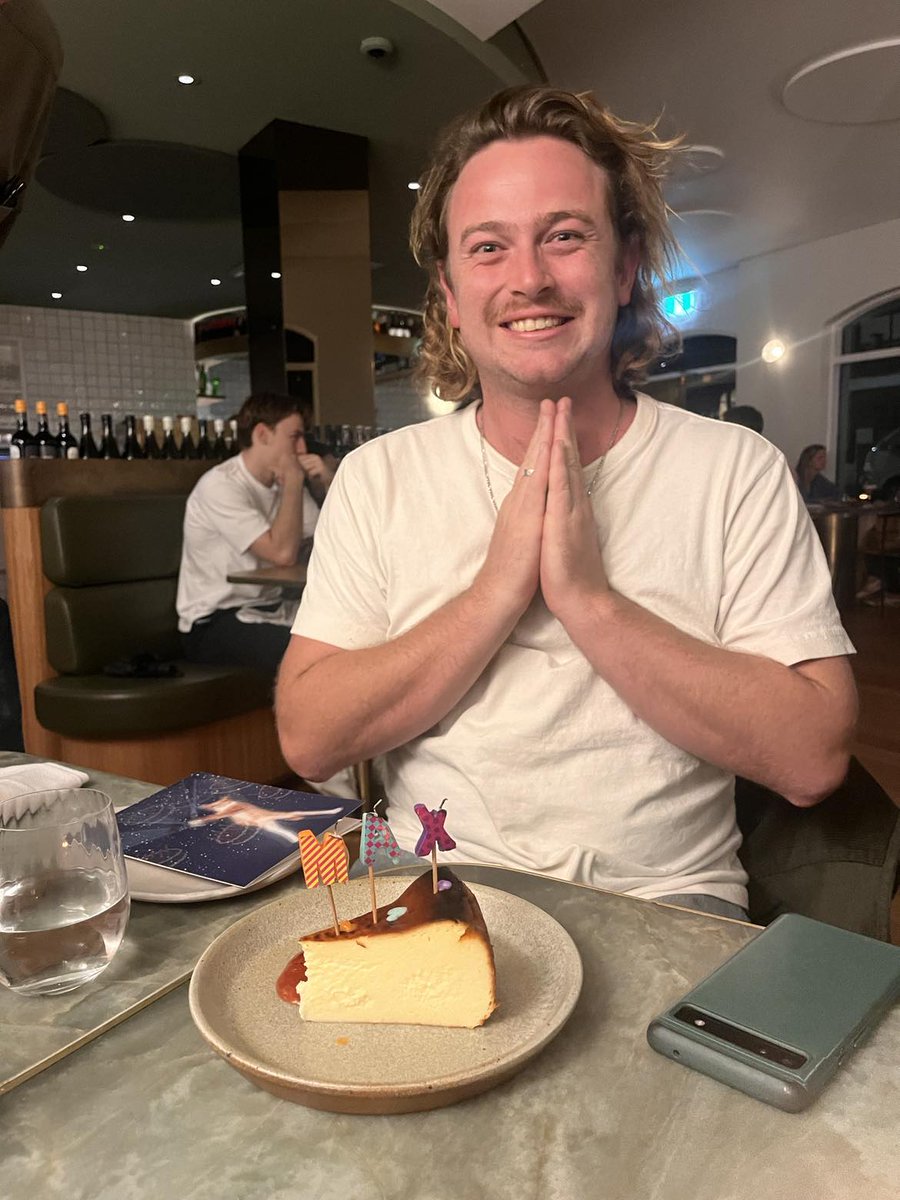Max Loomes tweet media