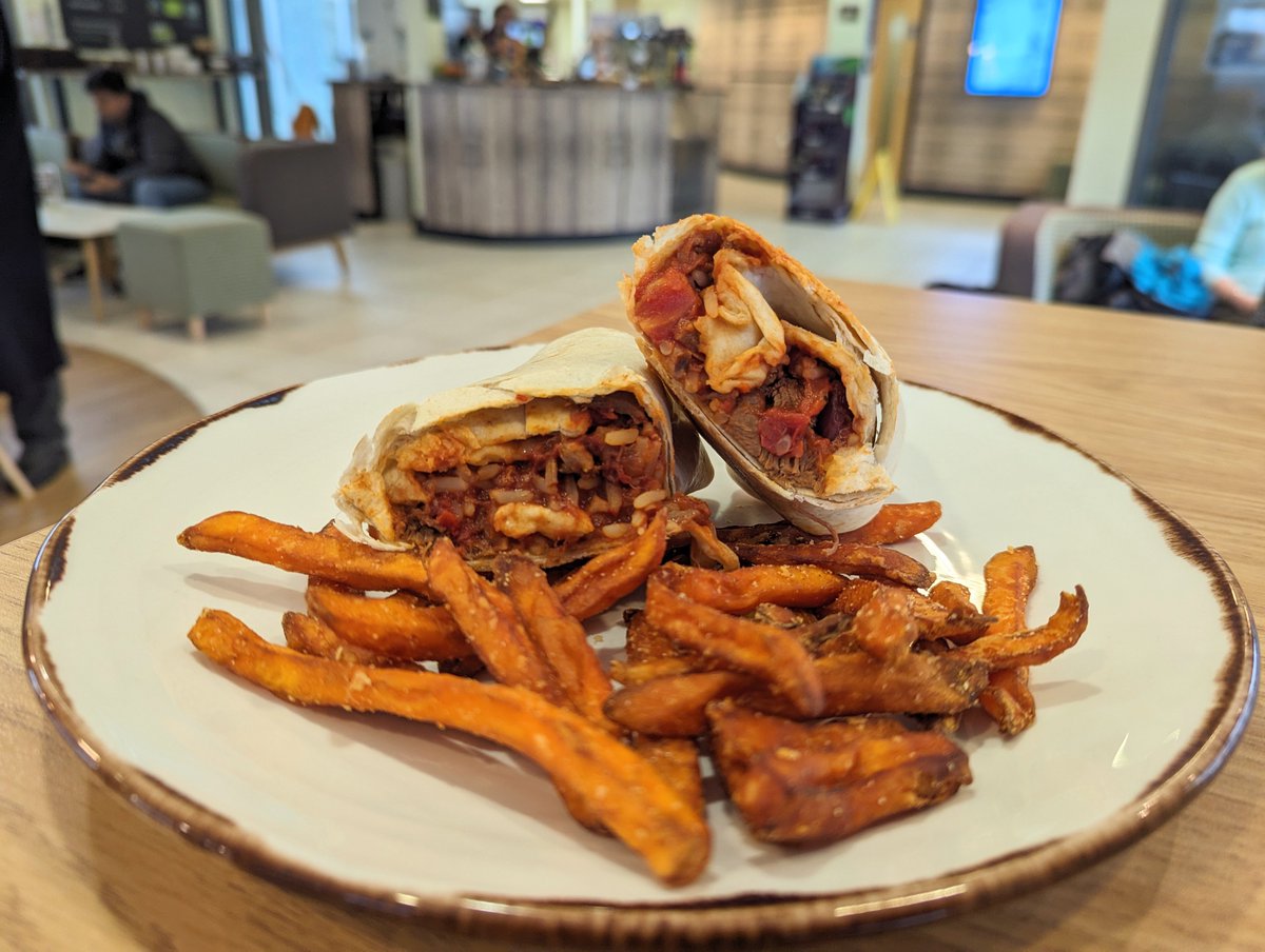 We're thrilled to present our Mexican-inspired offering for #worldburritoday! 🌯 Pick between our vegan-friendly five-bean burrito or our pulled beef option. Indulge in it with salsa, sour cream, Doritos cheese sauce, and a side of sweet potatoes. Only £4.80 for students.