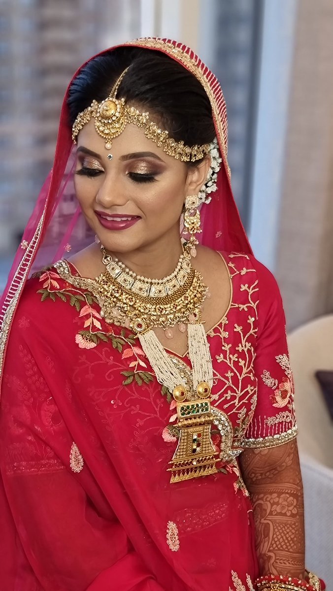kulsum_makeup's tweet photo. Bridal Makeup by Kulsum Parvez. 
@kulsum_makeup | Bangalore Mua. 

#whatsappdown #Bangalore #หลานม่า  #kulsumparvezmakeupstudio #BlueJays #news #NATO #IPL2024 #TrendingHot #wedding #Bridal #shaadi #Nykaa #Bridesmaid #WeAreNATO https://t.co/6Bd1aElrLm