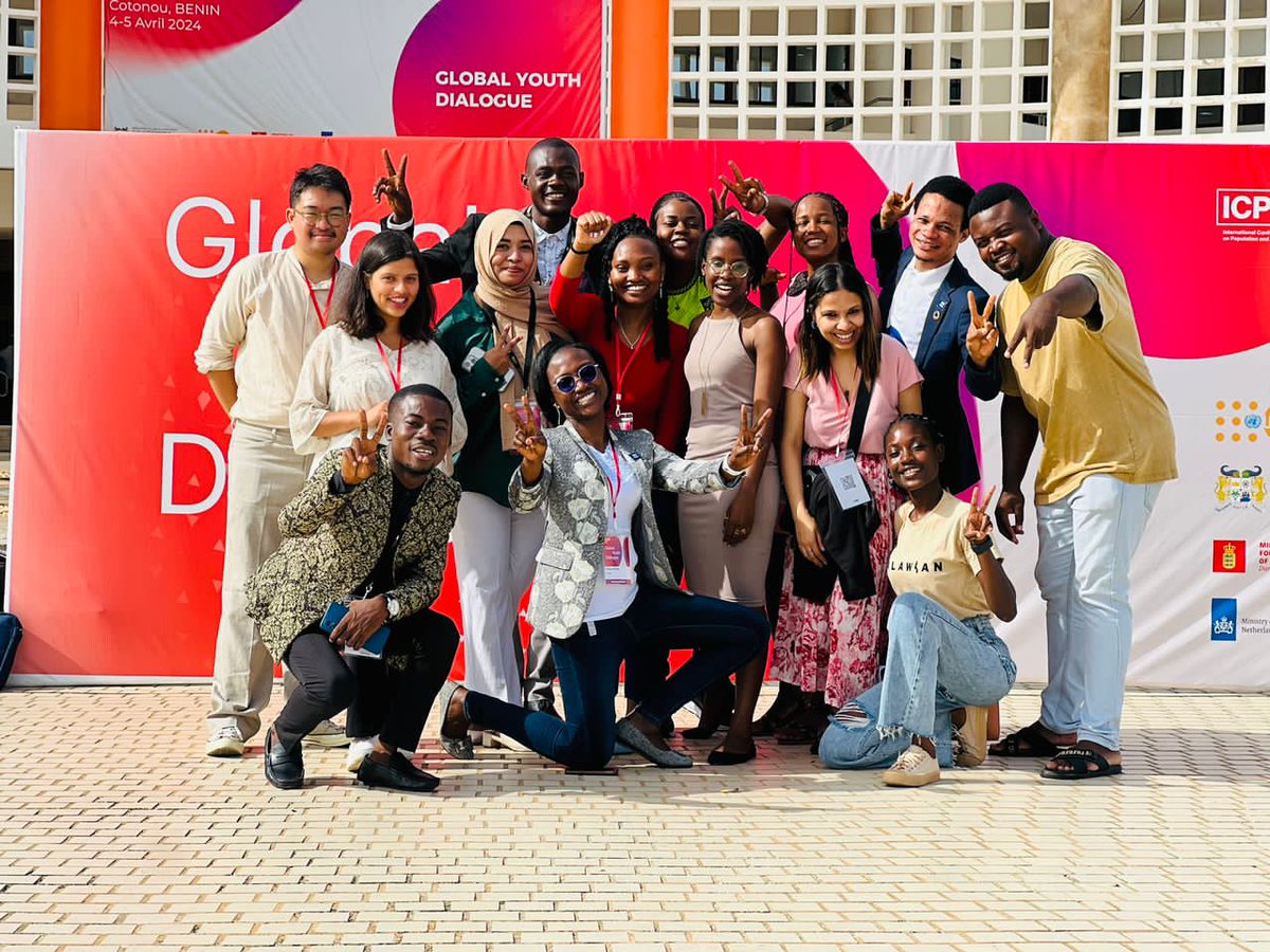 Les jeunes du PO et de @FP2030NWCA se retrouvent ce 4 avril 2024 à #Cotonou. Ils rejoignent les autres acteurs en faveur du programme de la #ICPD30 pour assister à l’évaluation de 30 ans de mises en oeuvre du programme de la Conférence Internationale sur la Population et le…