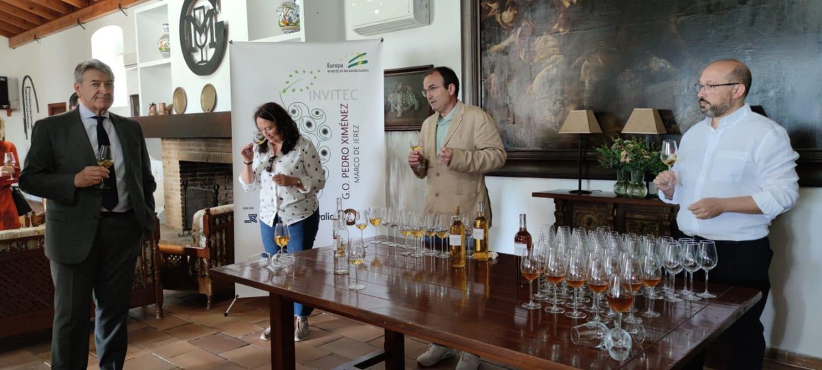 🍇🍷 ¡Hoy presentamos los resultados del proyecto #INVITECPX en el Marco de Jerez! Descubre cómo estamos impulsando el cultivo ecológico del #PedroXiménez y creando vinos dulces ecológicos de calidad excepcional.  👉invitecpx.ecovalia.org/invitec-px-res… #VinosEcológicos