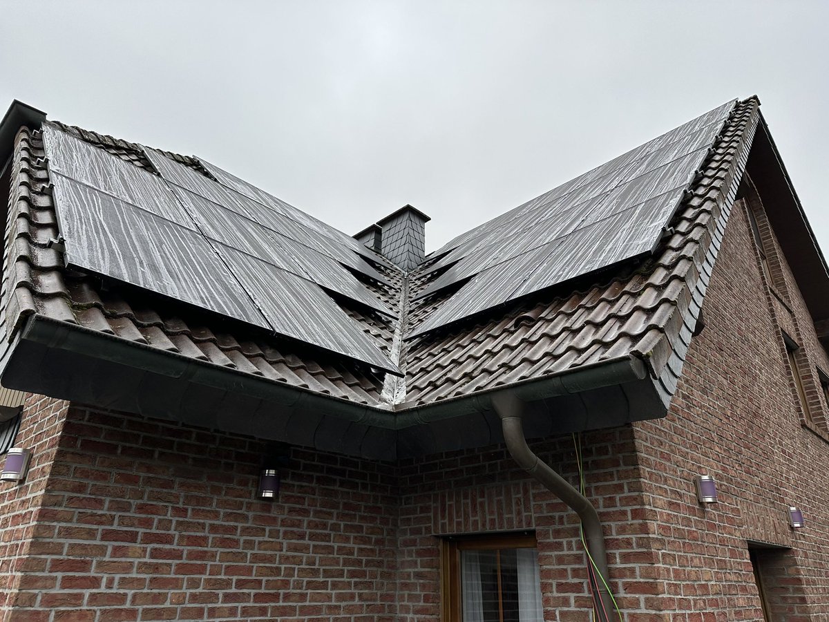 Andrea Moroni tweet media