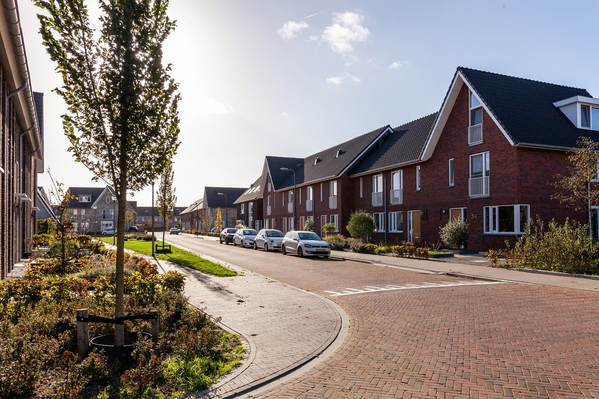 Uit de voortgangsrapportage wonen 2023 blijkt dat er het afgelopen jaar meer woningen zijn bijgekomen dan gepland. 🏠 In totaal zijn er in 1.153 woningen gerealiseerd. Het woonwensenonderzoek laat zien dat de vraag naar betaalbare woningen onverminderd hoog blijft. 👉…