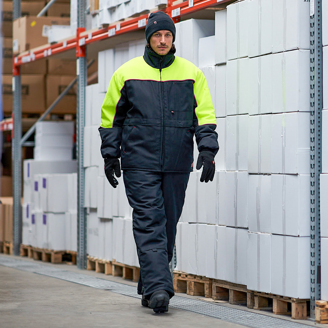 RefrigiWear's tweet photo. Be the ruler of the cooler and the king of the cold with Avaska work gear that won't let you down➡️ https://t.co/CEDhjvZzeW https://t.co/6FLUEXZ5Oi
