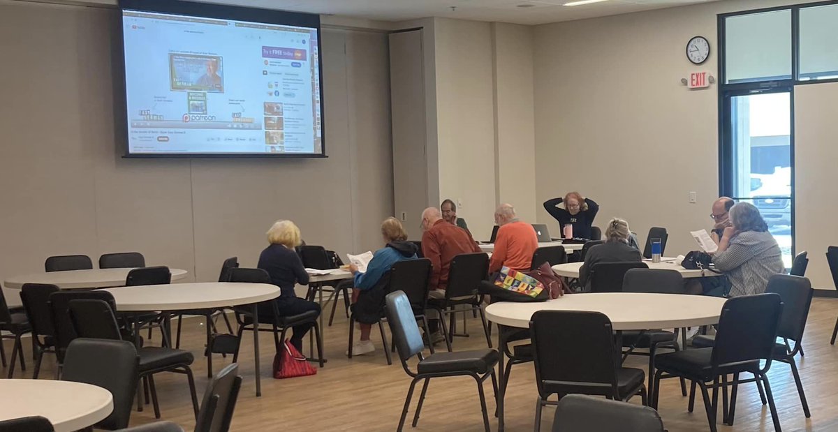 SGS_JAG's tweet photo. SGS visited Senior Action yesterday!
Senior Action is a vibrant, growing organization.
Services have grown from activities and daily meals in our six locations, including home-delivered meals, lawn service, housing, and medical transportation.
#SGSRocks #aging https://t.co/RlbekpWNBk