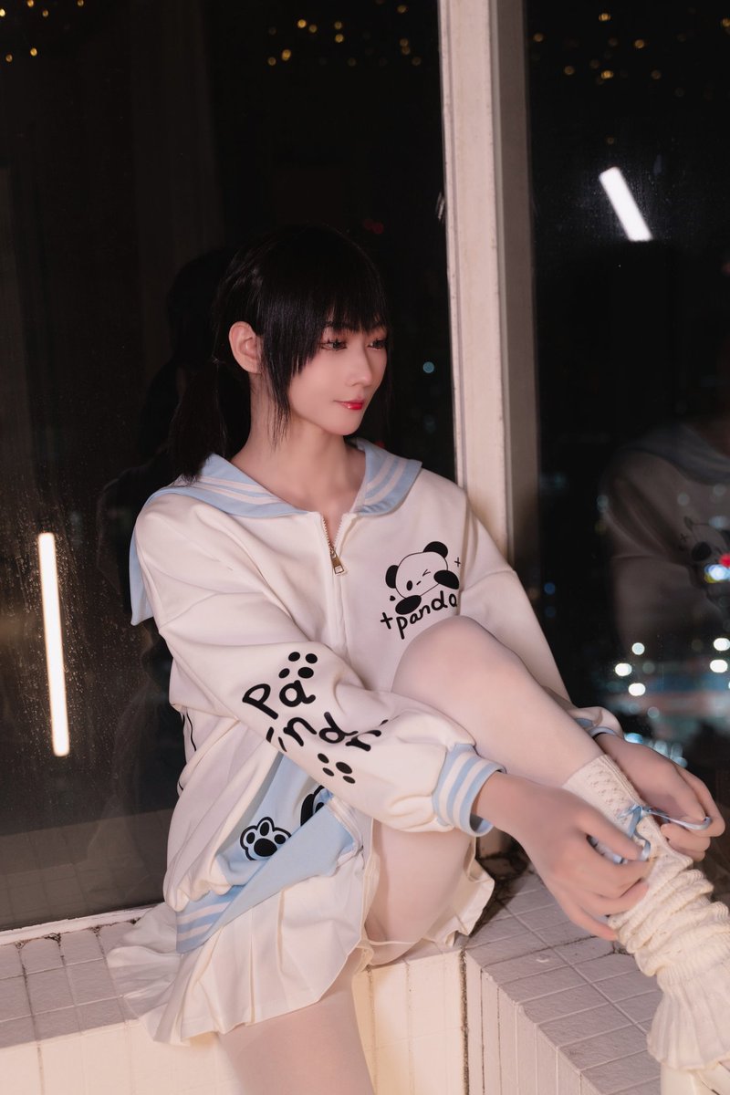 绑带可爱嘛 https://t.co/h5vv1Y8CKU