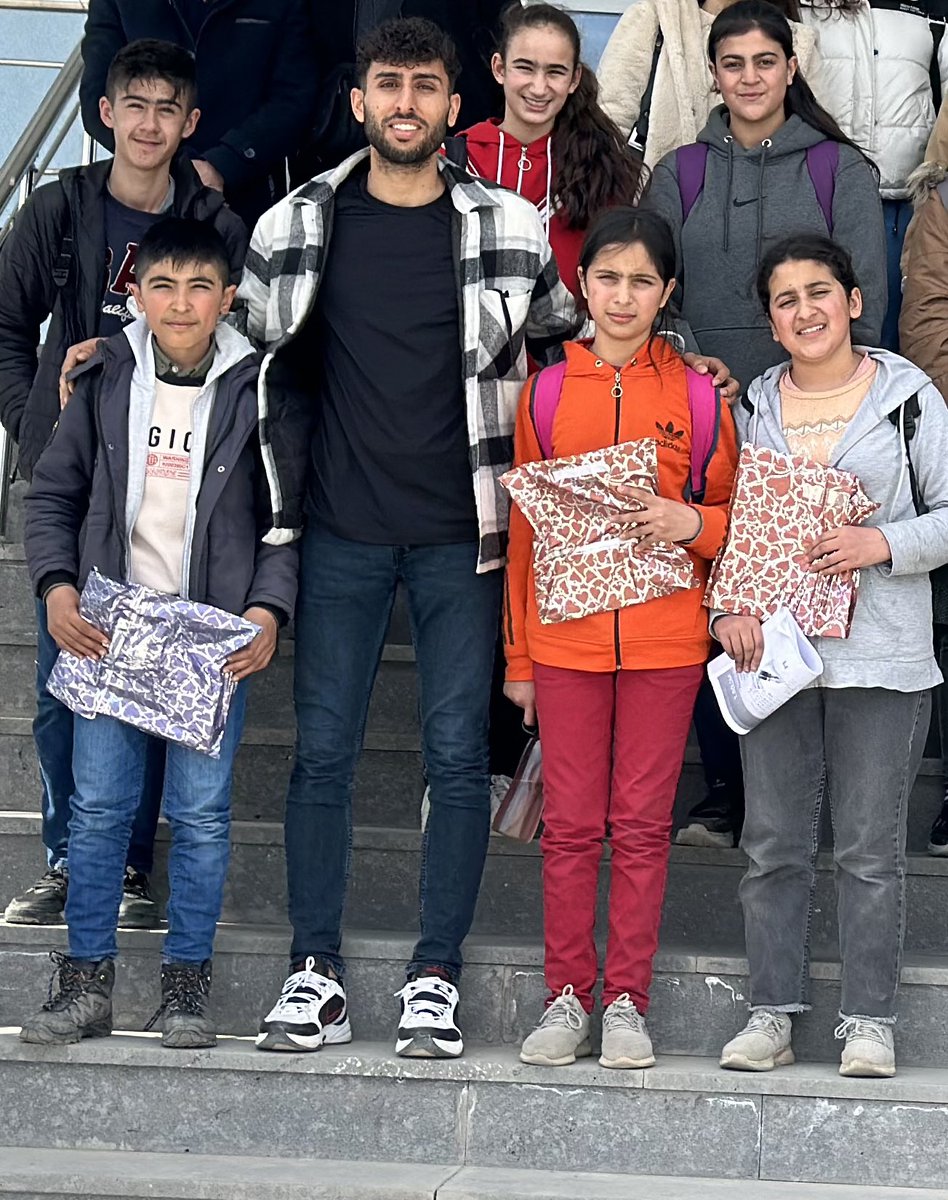 Ulukentorta04's tweet photo. Okulumuzun katılmış olduğu kazanım değerlendirme sınavında ilde 1. olan öğrencimizi tebrik edip ödüllendirdik.
@tcmeb 
@miakarali 
@agrimem 
@hasan_kokrek 
@diyadinmem 
@remzi0479 
@inanc_nurullah 
@volkanozel44 https://t.co/WJhj9bZObG