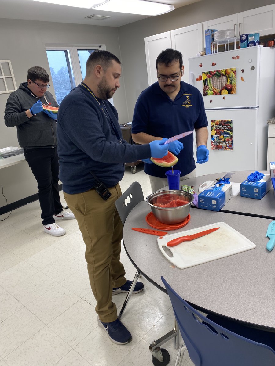 Coach Milazzo always believes in safety first! Here he is showing the transition students how to properly cut up fruit safely to enjoy a delicious snack! #WeAreRL #RLTC