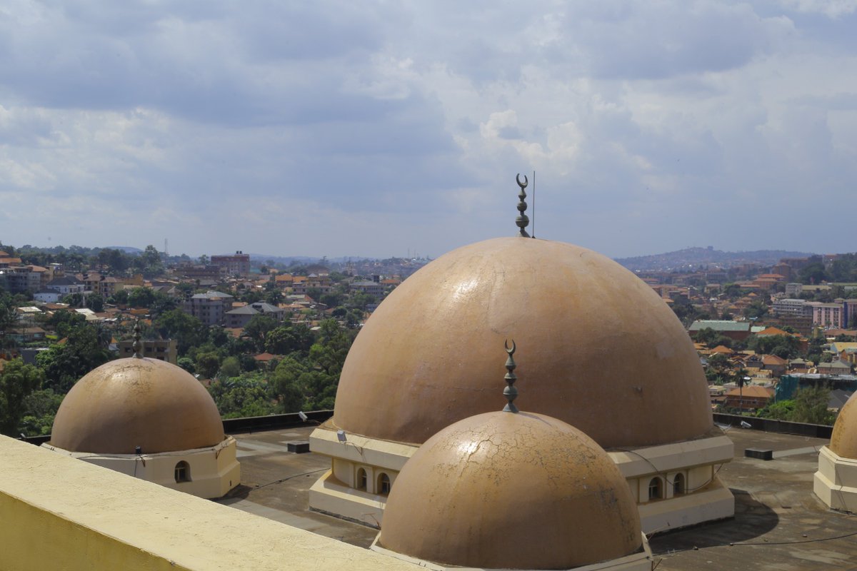 About the kampala city tours that happened on Saturday of 30th March 2024..we thank our Italians customer for the trust you rendered us...we can't thank you enough #bahaihightemple #kingslakeview #gadafimosque @jayadtourskla