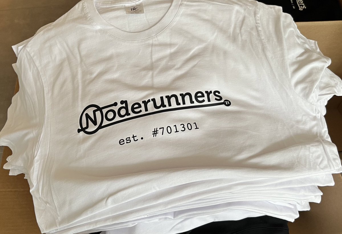 onthebrinkie's tweet image. New ninja outfit ready for distribution to all #noderunners 🔥🥷🏻