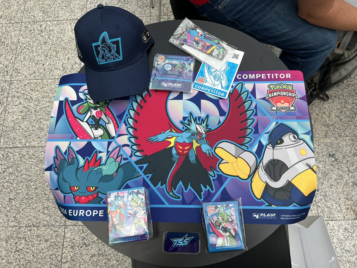 PokeDuelsTikTok's tweet photo. EUIC Competitor Kit GIVEAWAY!
How to Enter:
1. Like this post
2. Follow @TheShuffleSquad
Get 5 BONUS entries if you make a post about your favorite part of playing pokemon with the hashtag #TSSWin
(One time only) https://t.co/0w9LnSEhBD