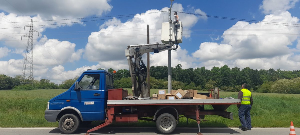 Одржавање јавне расвјете данас се врши у Великој Обарској, Црњелову и сљедећим градским улицама:

- 27. марта;
- Бојводе Петра Бојовића;
- Филипа Вишњића;
- Незнаних јунака;
- Раје Бањичића;
- Бранка Радичевића.