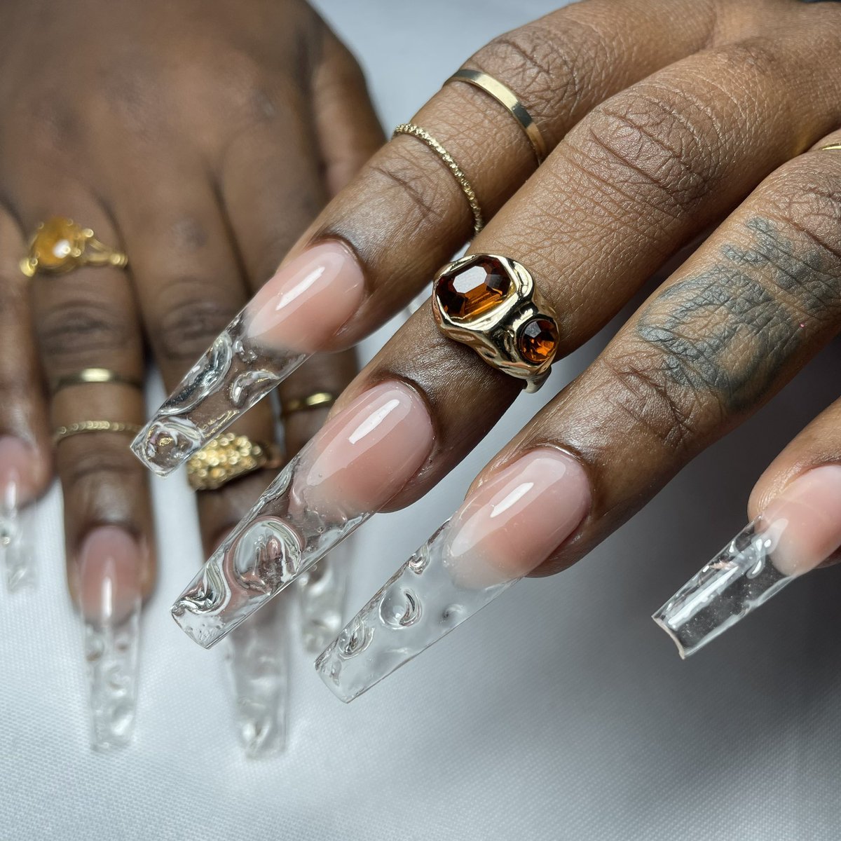 j’avais oublié que j’avais Twitter 🫠🫢