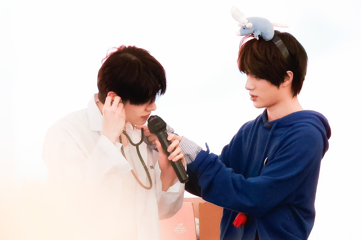 KurumiDialogue's tweet photo. 🩺

#연밤 #쭈뀨미즈
#연준 #범규 #YEONJUN #BEOMGYU 
#ヨンジュン #ボムキュ #ヨンボム https://t.co/k45DbNj9Kd