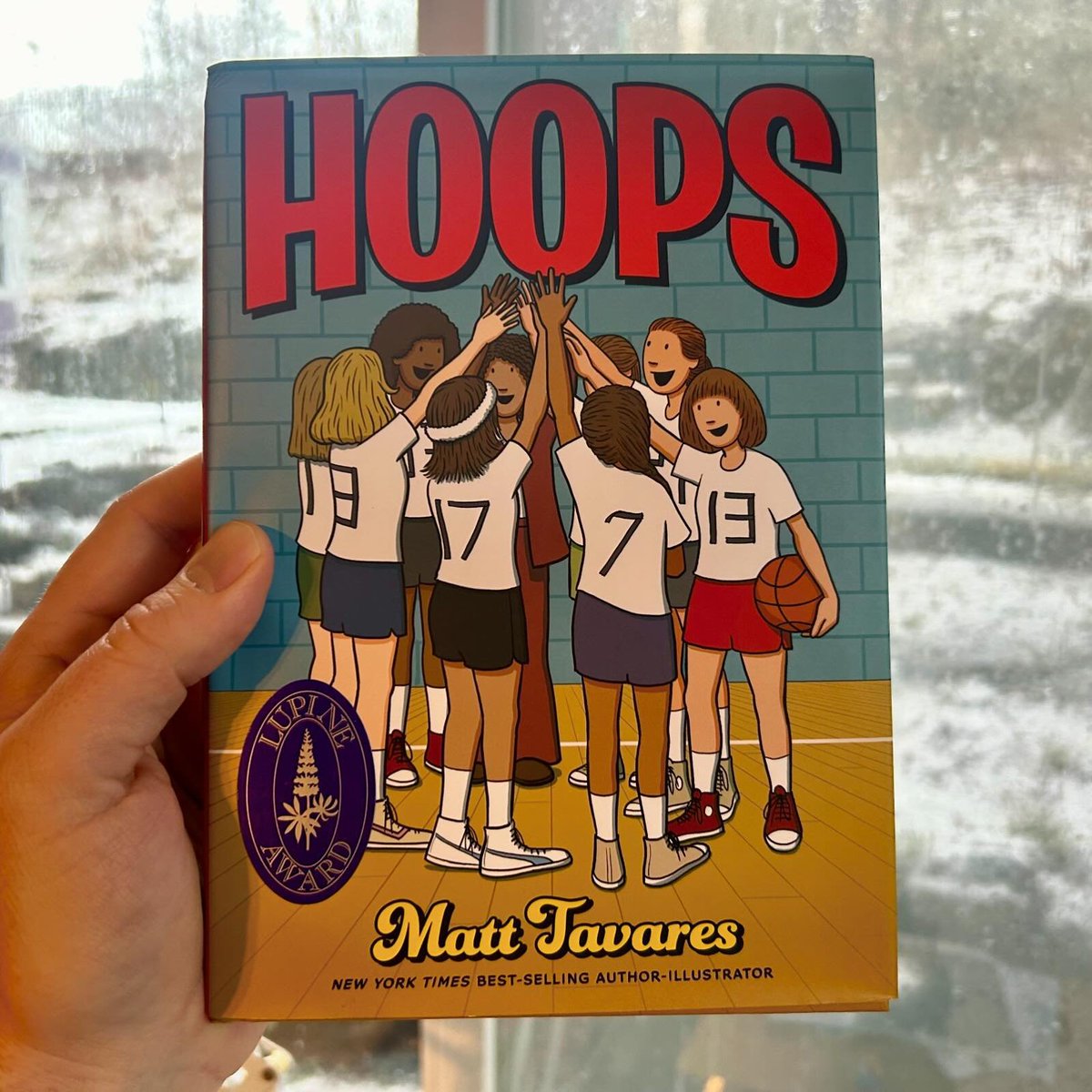 Great news! HOOPS won the Lupine Award! I was supposed to be at Reading Roundup in Augusta today accepting the award, but it was postponed due to the storm. I happened to have some extra stickers so I slapped one on there myself!