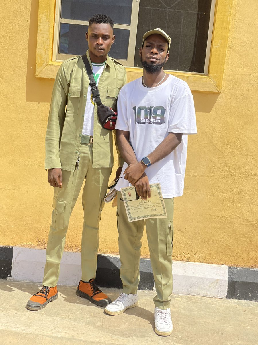 zirkay__'s tweet photo. NYSC โ
Itโs a wrap โฆ ALHAMDULILLAH
#nysc
#batchA2
#pop https://t.co/5Ou5hxmUla