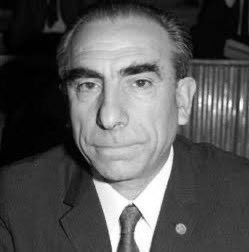 MHP kurucusu ve ilk Genel Başkanı, devlet adamı, merhum Alparslan Türkeş’i vefatının yıl dönümünde rahmetle anıyorum. Mekanı Cennet olsun.