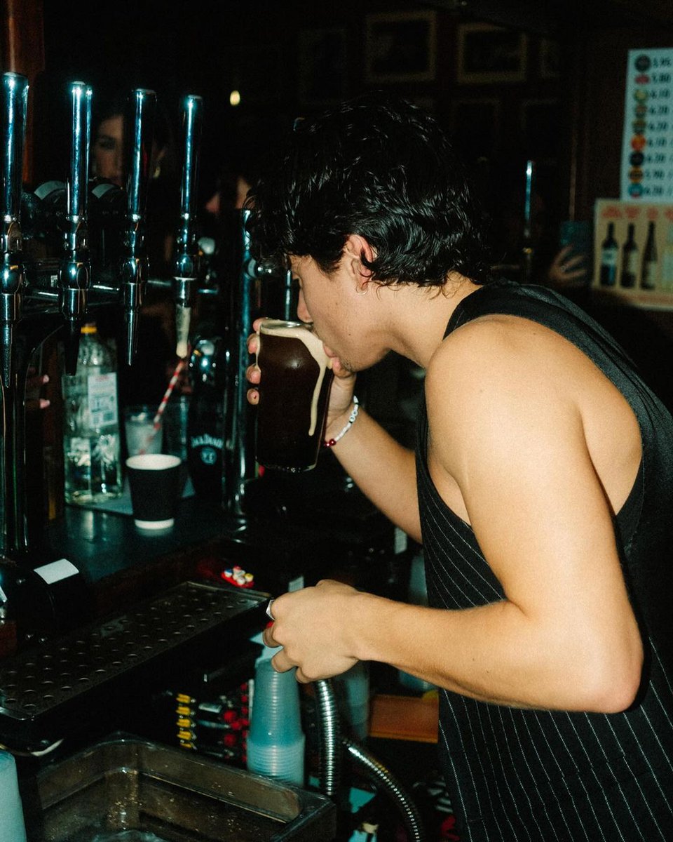 TheVampsBrad's tweet image. A badly poured pint of Guinness but it was an amazing week at the @100clubLondon