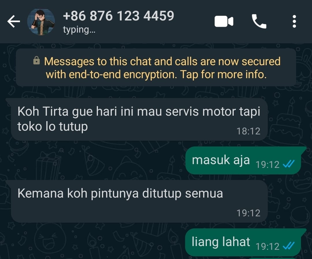 [ TOKO ELEKTRONIK AJAX JAYA ABADI (Gerai Sangkuriang) ]

selamat datang di toko elektronik AJA. toko ini milik pak zhongli dan istrinya, tapi lagi dipegang sama anaknya, koh tirta.